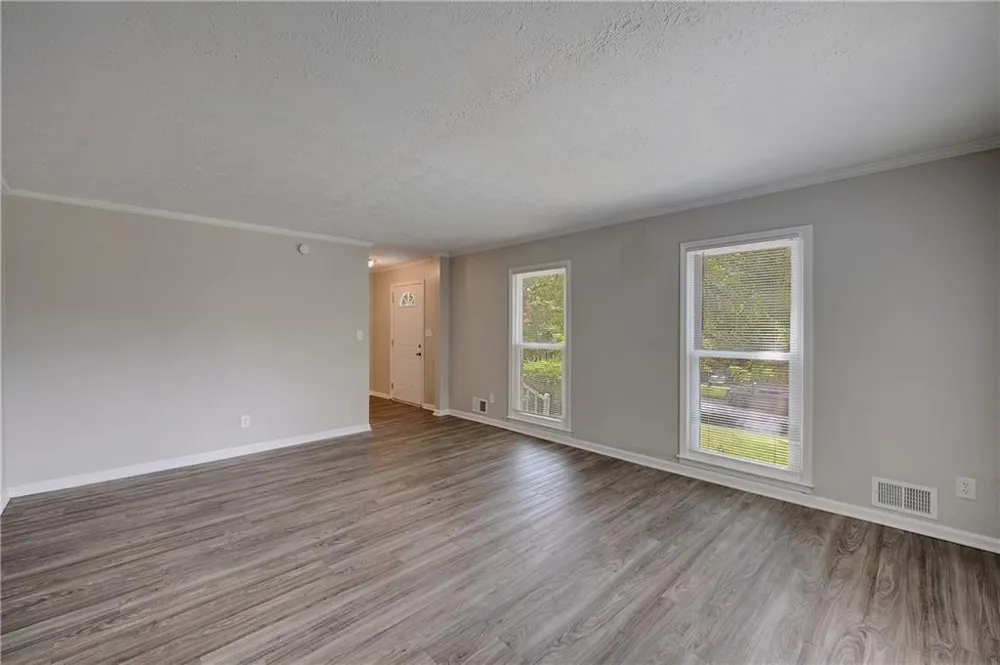 6934 Cottonwood Trail Riverdale, GA 30296