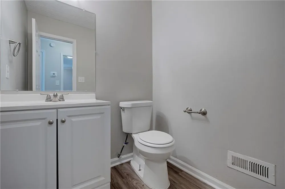 6934 Cottonwood Trail Riverdale, GA 30296
