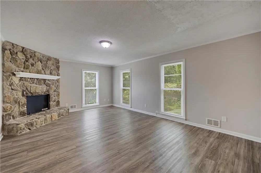 6934 Cottonwood Trail Riverdale, GA 30296