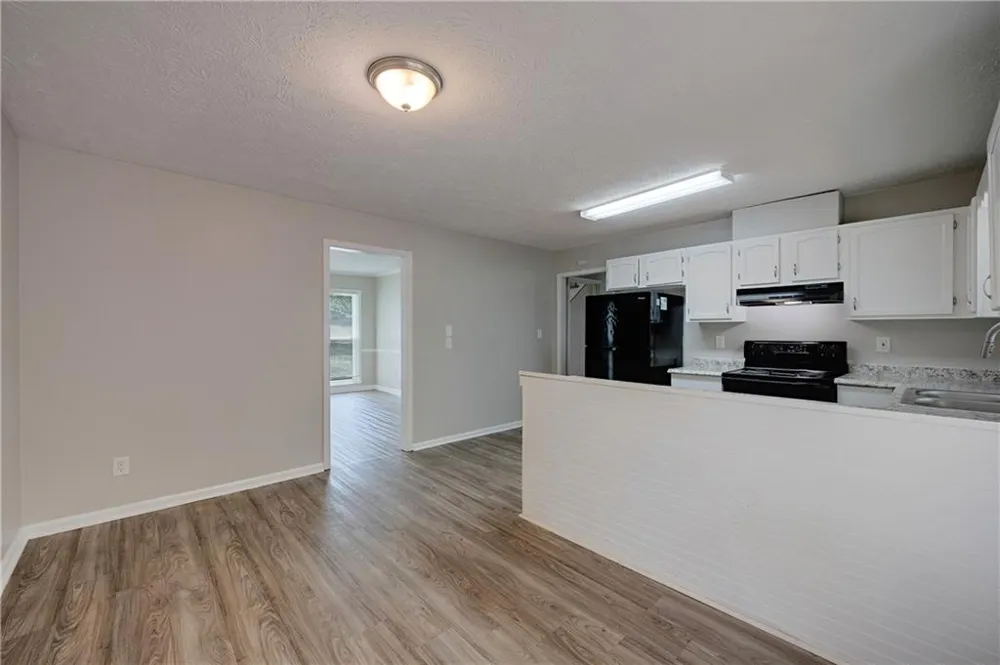 6934 Cottonwood Trail Riverdale, GA 30296