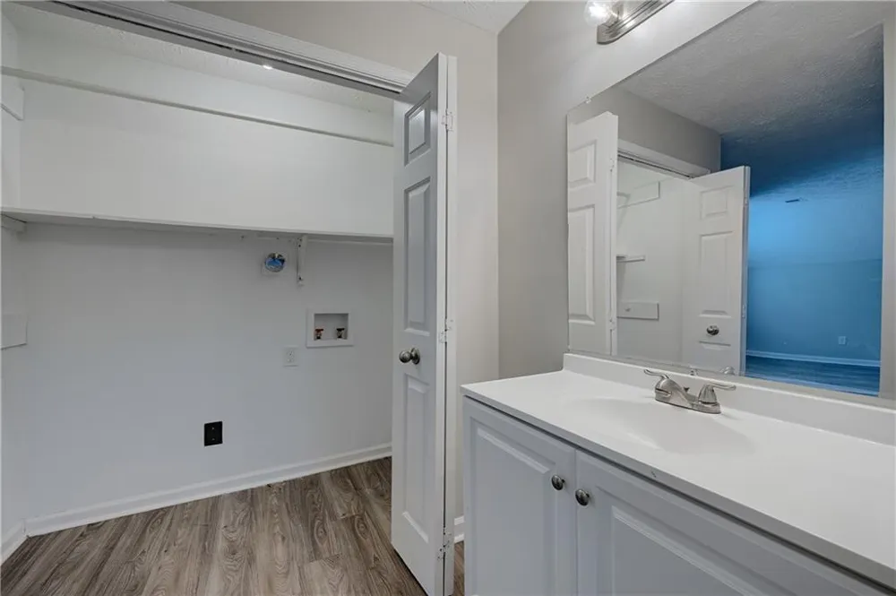 6934 Cottonwood Trail Riverdale, GA 30296