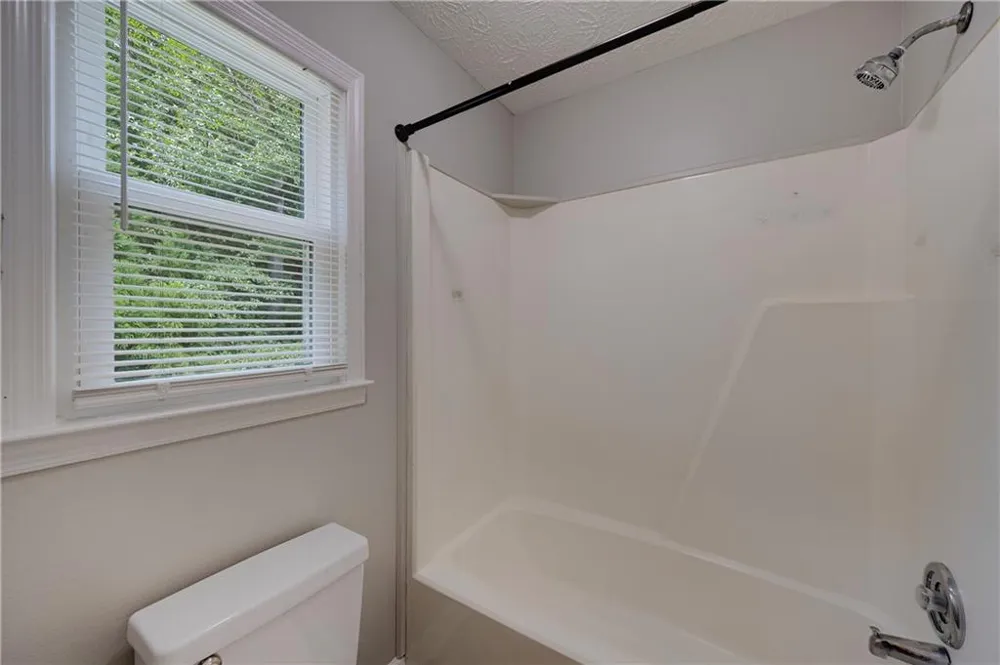 6934 Cottonwood Trail Riverdale, GA 30296