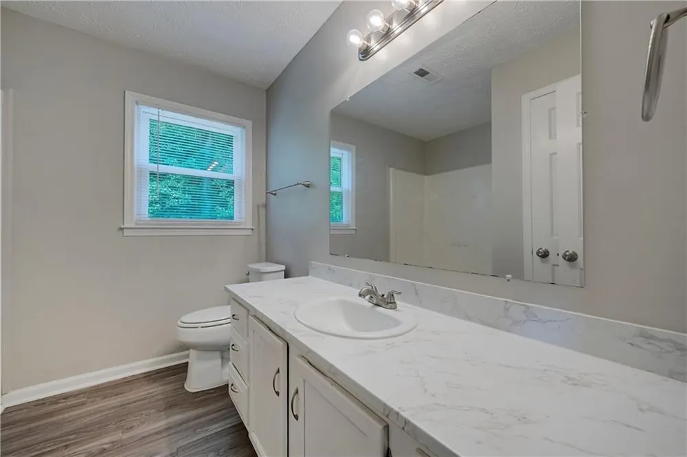 6934 Cottonwood Trail Riverdale, GA 30296