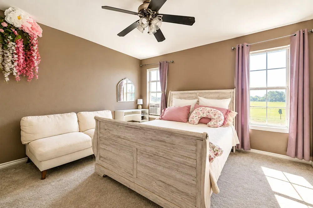 708 David Lane Collinsville, TX 76233