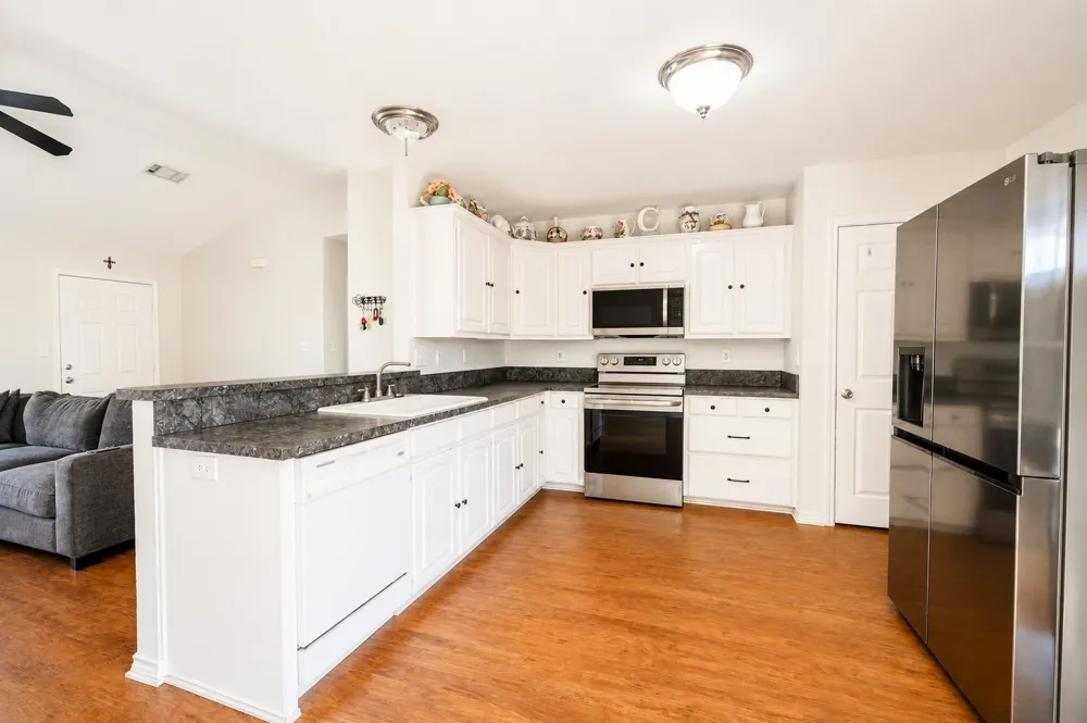708 David Lane Collinsville, TX 76233