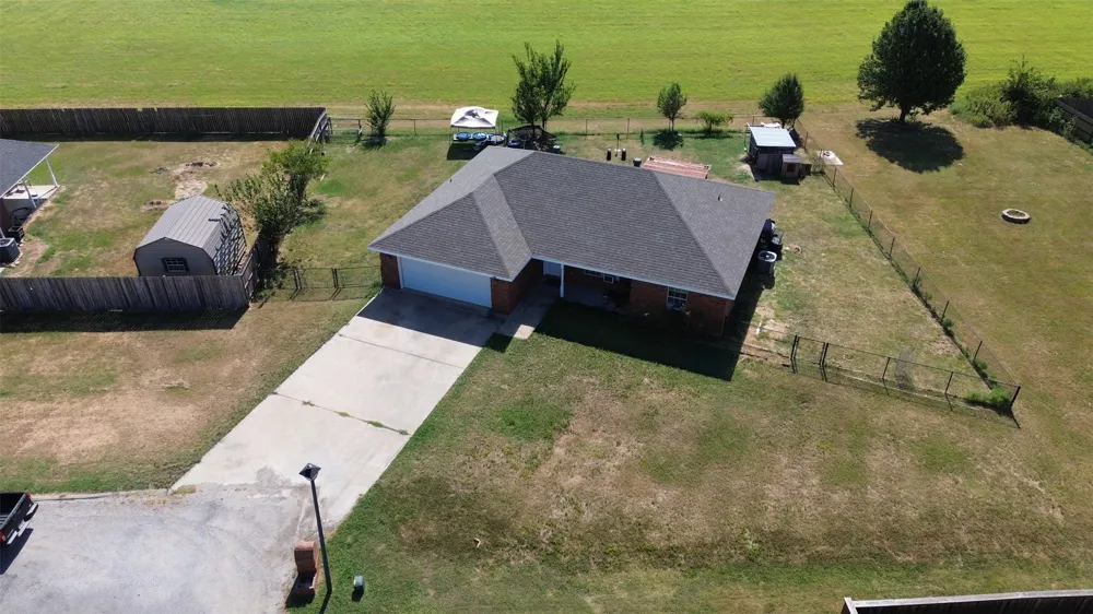 708 David Lane Collinsville, TX 76233