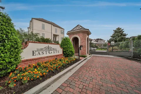 42 Wooded Park Place