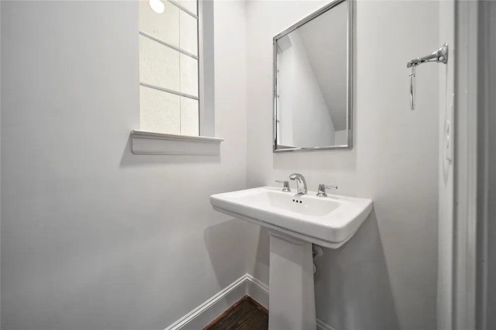 42 Wooded Park Place The Woodlands, TX 77380