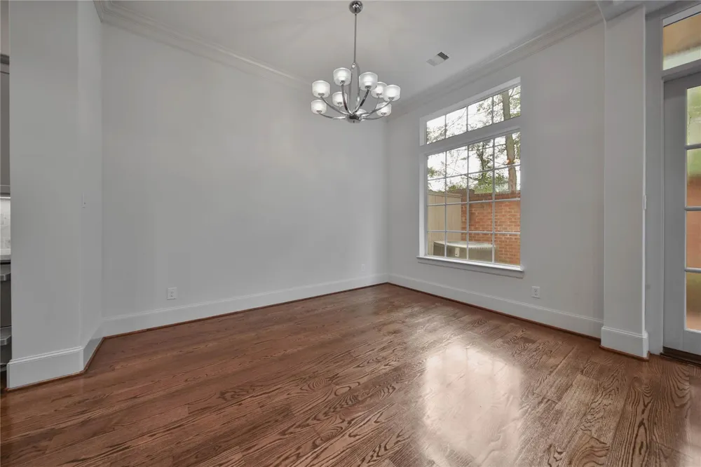 42 Wooded Park Place The Woodlands, TX 77380