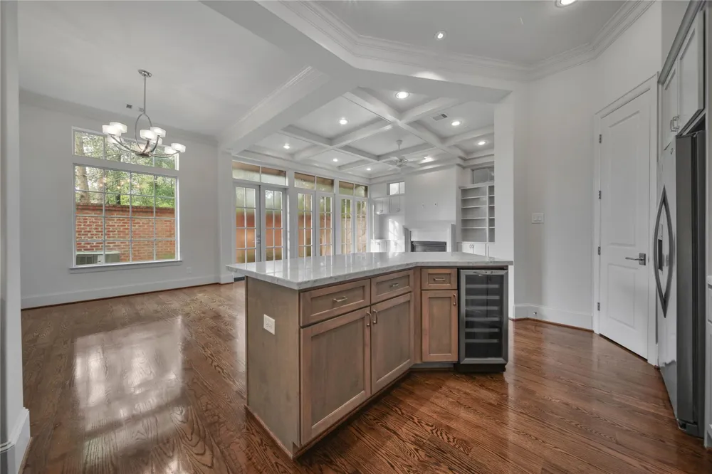 42 Wooded Park Place The Woodlands, TX 77380
