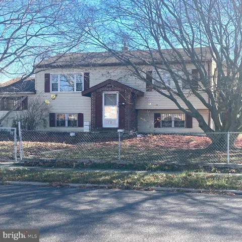 212 COLLEGE DRIVE