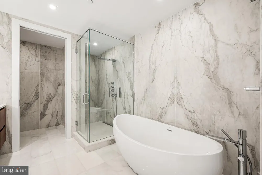 1911 WALNUT STREET #2901 Philadelphia, PA 19103
