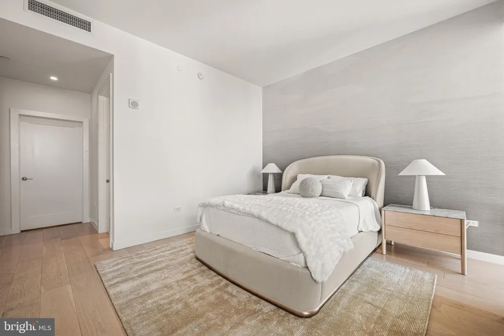 1911 WALNUT STREET #2901 Philadelphia, PA 19103