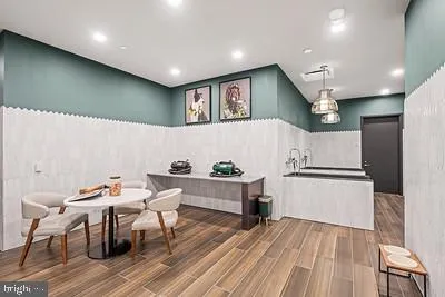 1911 WALNUT STREET #2901 Philadelphia, PA 19103