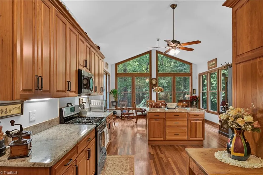 561 Wright Country Road Ramseur, NC 27316