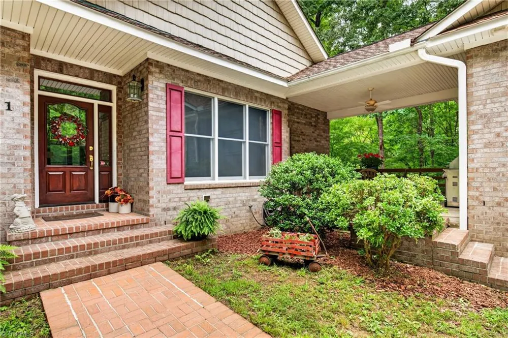 561 Wright Country Road Ramseur, NC 27316