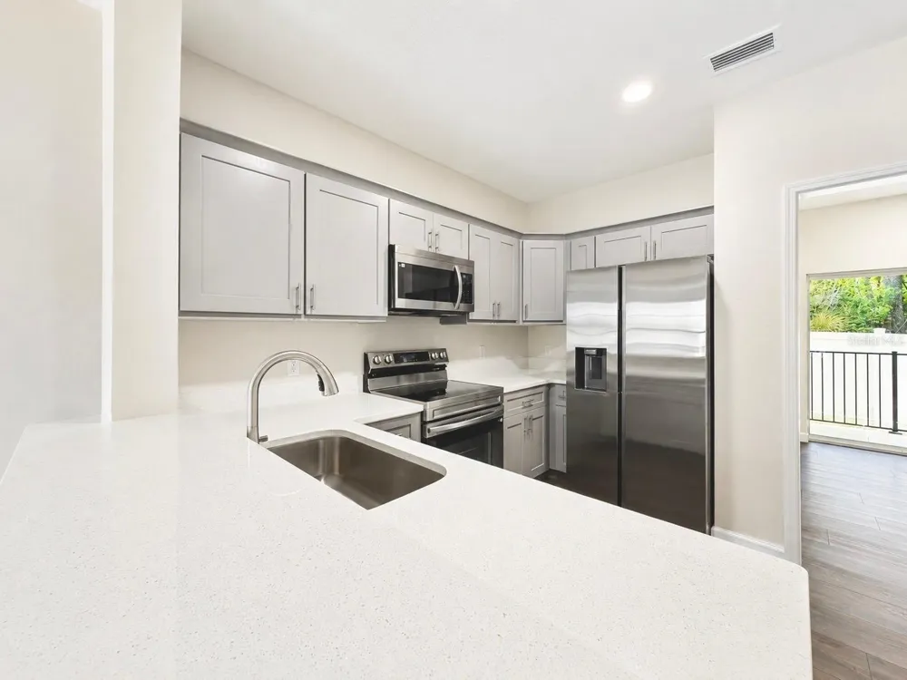 2540 NW 2 STREET #206 ocala, FL 34475