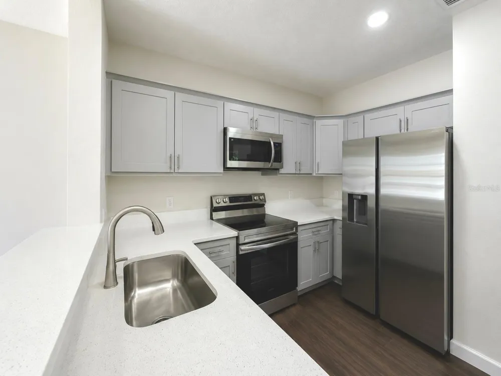 2540 NW 2 STREET #206 ocala, FL 34475