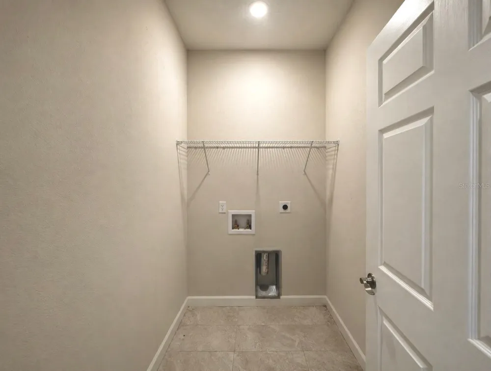 2540 NW 2 STREET #206 ocala, FL 34475