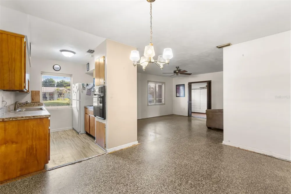 2168 RIDGE DRIVE Winter Park, FL 32792