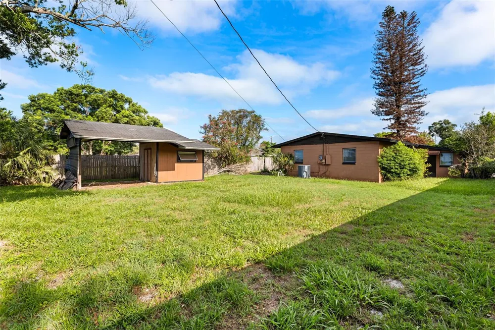 2168 RIDGE DRIVE Winter Park, FL 32792