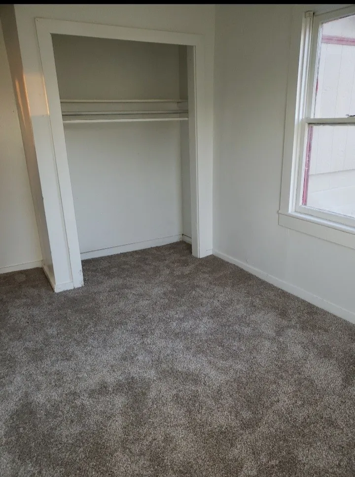 2461 Old Greenbrier Pike Greenbrier, TN 37073