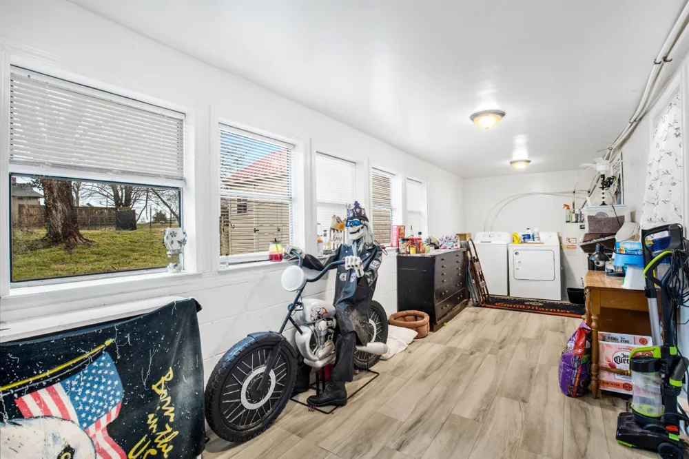 2461 Old Greenbrier Pike Greenbrier, TN 37073