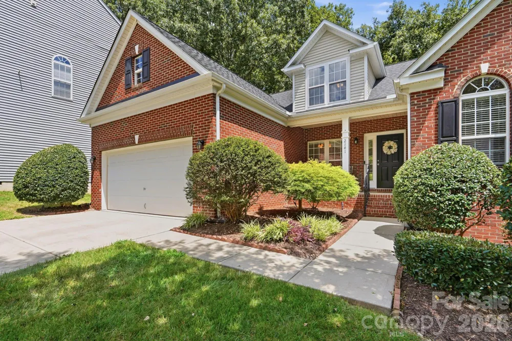 2141 Lord Proprietor Lane Waxhaw, NC 28173