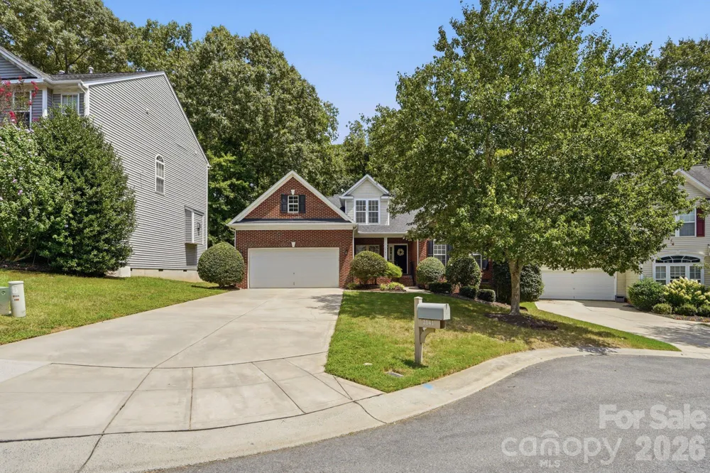2141 Lord Proprietor Lane Waxhaw, NC 28173