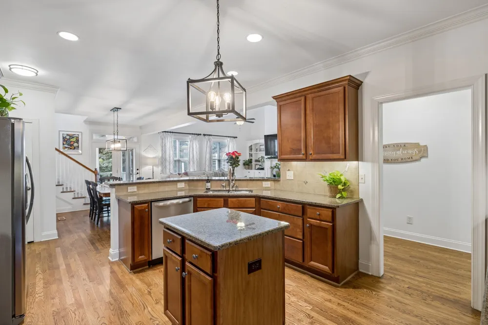 2017 Callaway Park Pl Thompsons Station, TN 37179