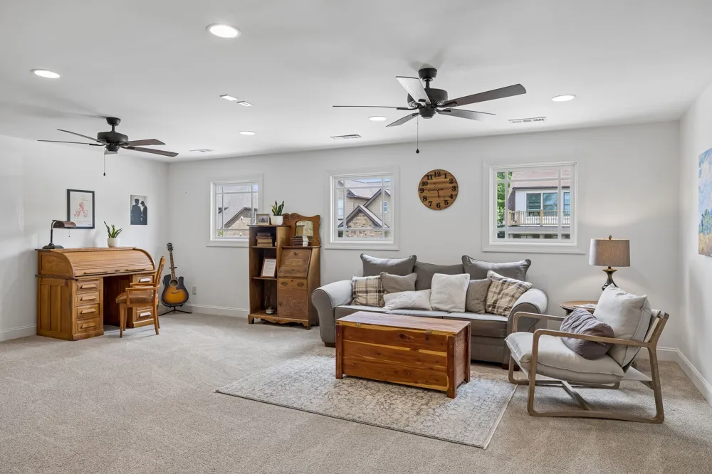 2017 Callaway Park Pl Thompsons Station, TN 37179