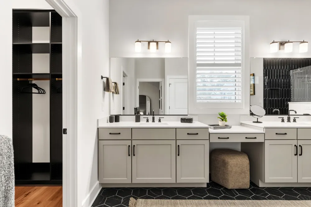 1488 Saundersville Rd Hendersonville, TN 37075