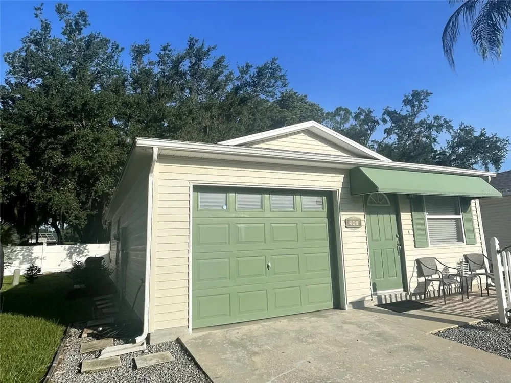 507 COTTAGE PARK LANE Leesburg, FL 34748