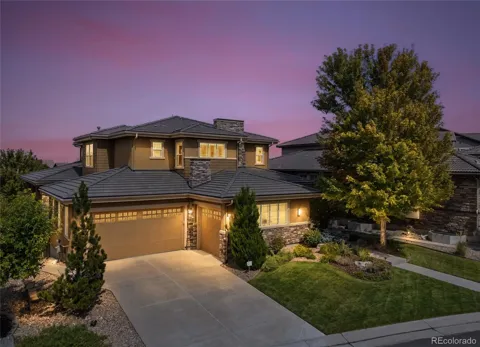 255 Maplehurst Point
