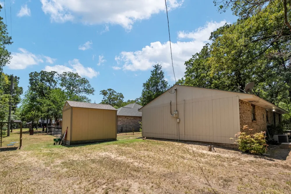 116 E Beachwood Loop Trinidad, TX 75163