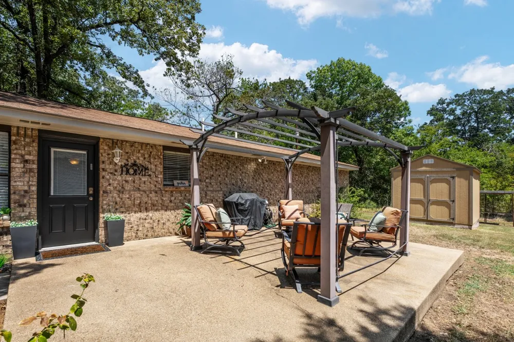 116 E Beachwood Loop Trinidad, TX 75163