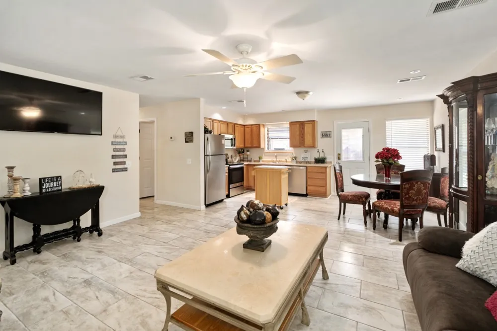 116 E Beachwood Loop Trinidad, TX 75163