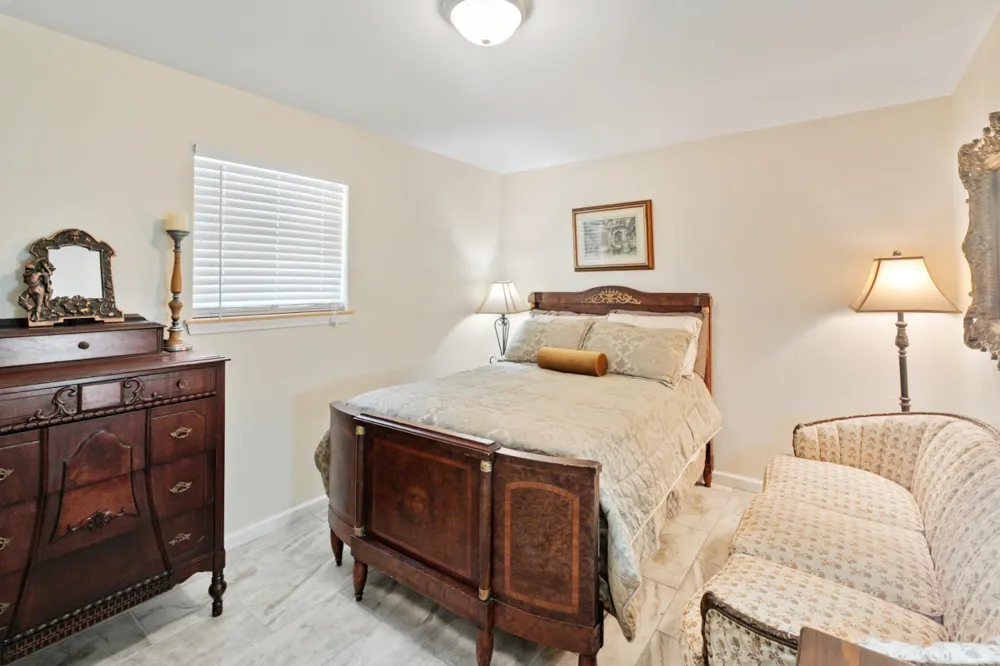 116 E Beachwood Loop Trinidad, TX 75163