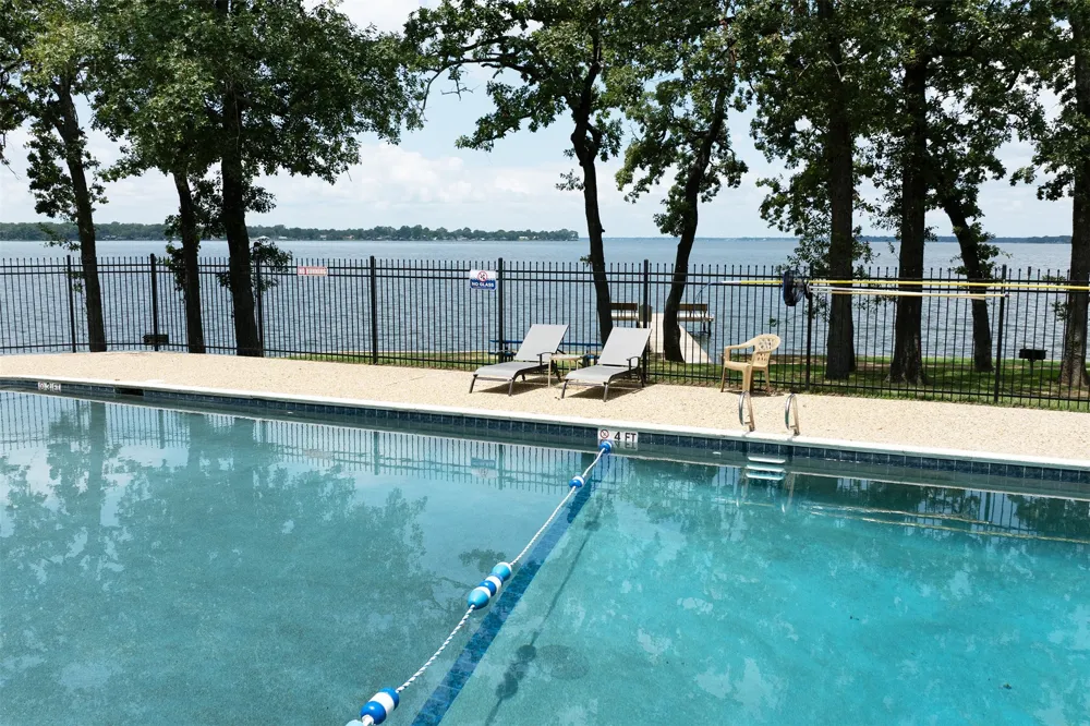 116 E Beachwood Loop Trinidad, TX 75163