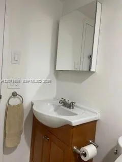 1050 SE 15th St #202 Fort Lauderdale, FL 33316