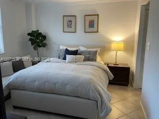 1050 SE 15th St #202 Fort Lauderdale, FL 33316