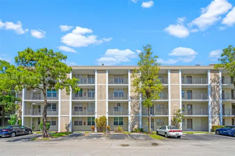 2900 NW 48th Ter #213
