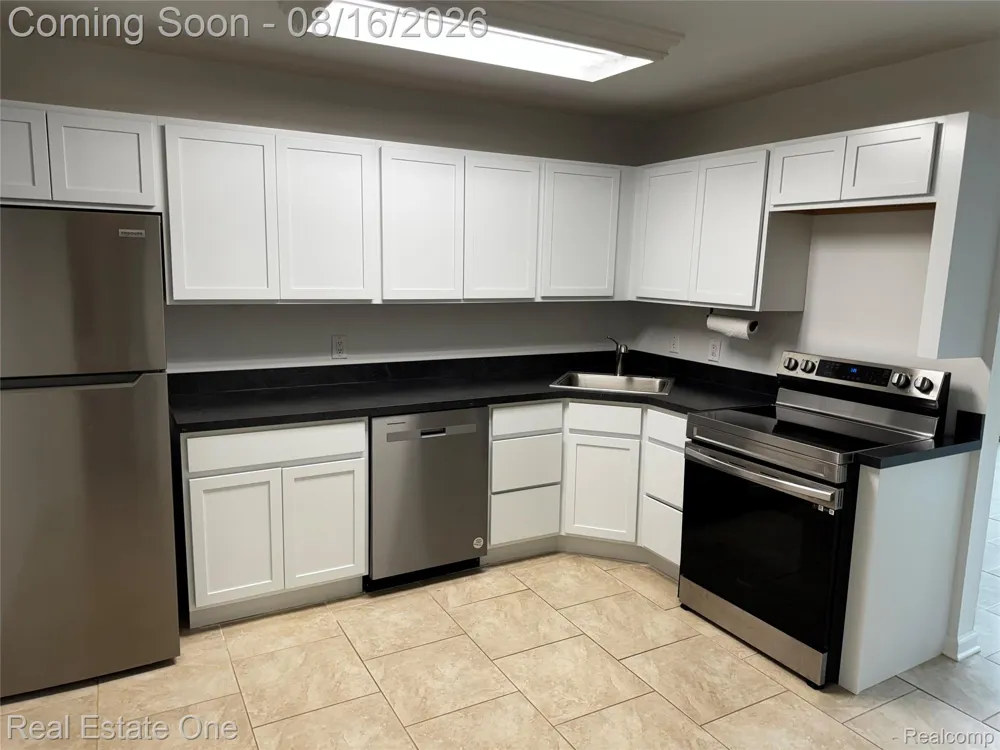 872 MAIN STREET Milford Village, MI 48381