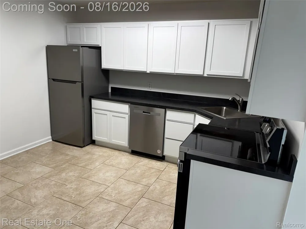 872 MAIN STREET Milford Village, MI 48381