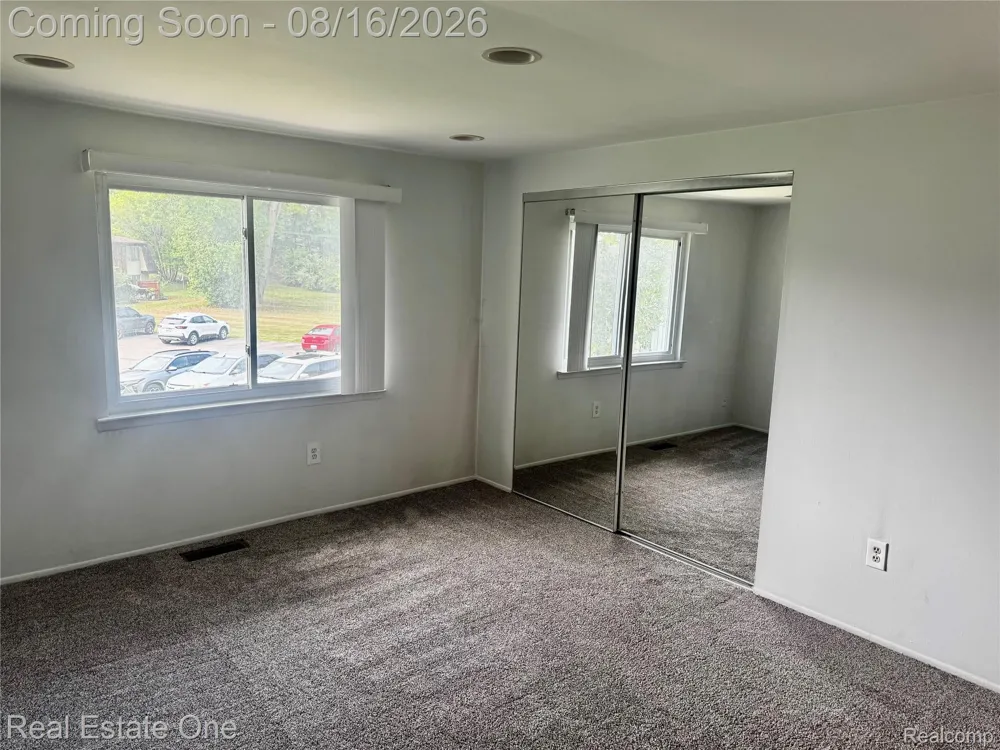 872 MAIN STREET Milford Village, MI 48381
