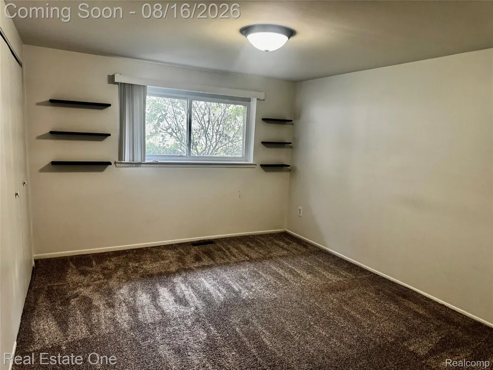 872 MAIN STREET Milford Village, MI 48381