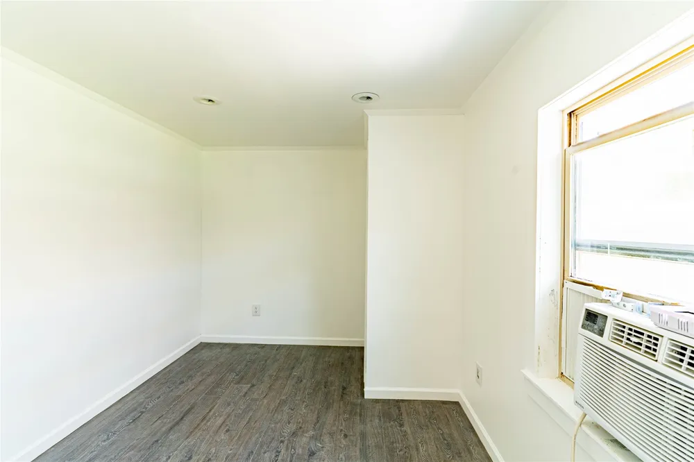 525 E Washington Avenue Bristow, OK 74010