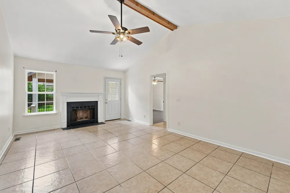 1420 Laurel Oak Dr Antioch, TN 37013