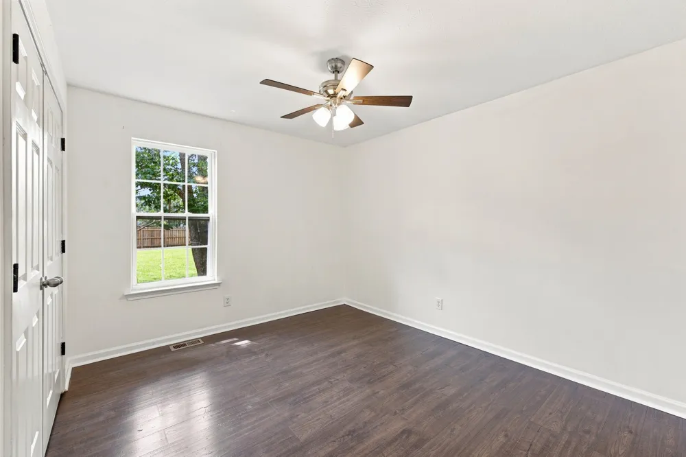 1420 Laurel Oak Dr Antioch, TN 37013