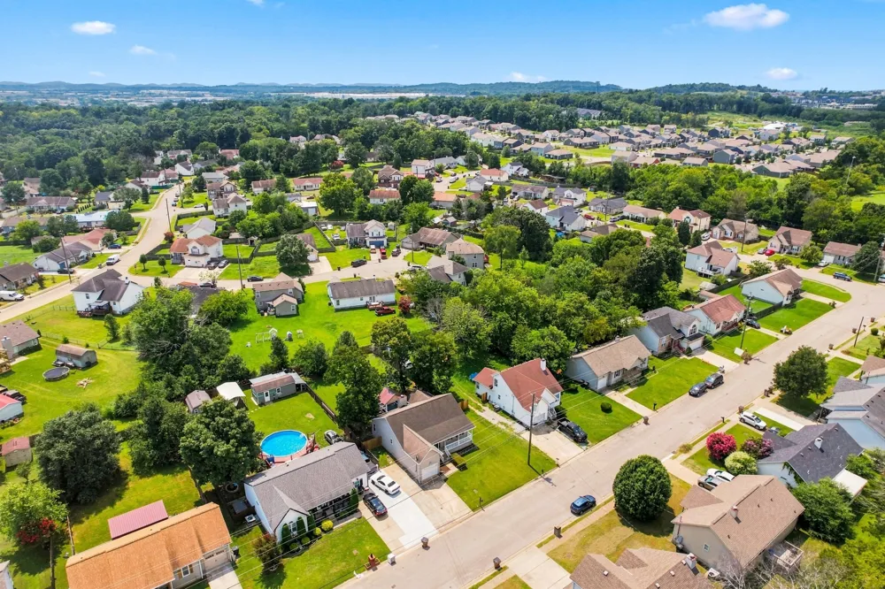 1420 Laurel Oak Dr Antioch, TN 37013